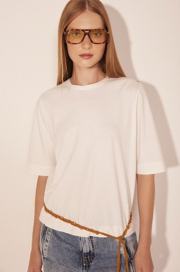 Camiseta Manga Curta Essencia Off hover