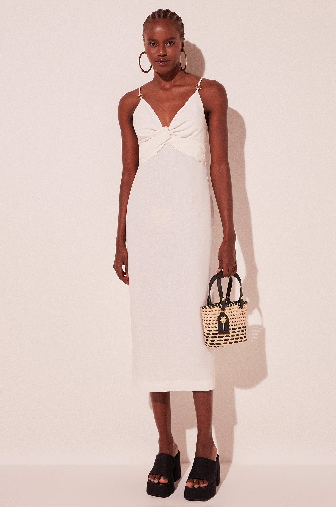 Vestido Midi Vibrante Off White