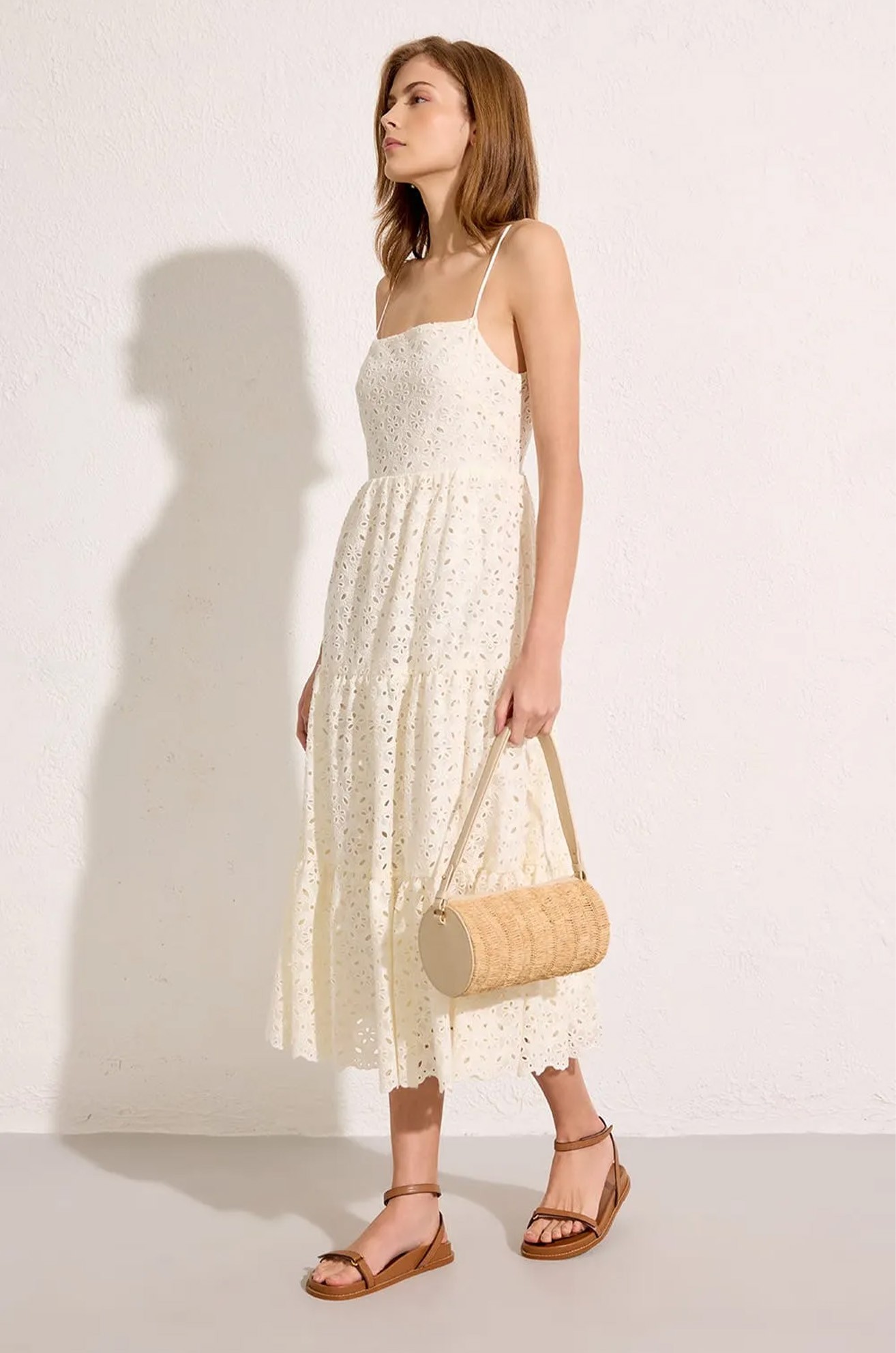 Vestido Laise Babados Off white