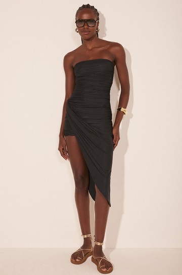 Vestido Curto Essencial