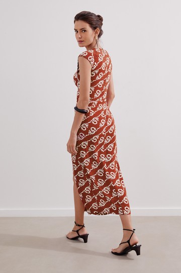 Vestido Midi Ruby Pitaya hover