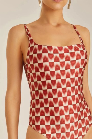 Maio Básico Clean Menorca hover