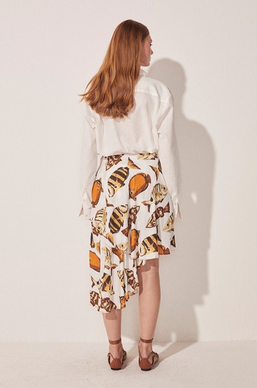 Saia Midi Assimétrica Peixes Caramelo hover