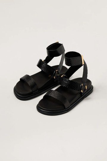 Sandalia Ponteira Metal Preto