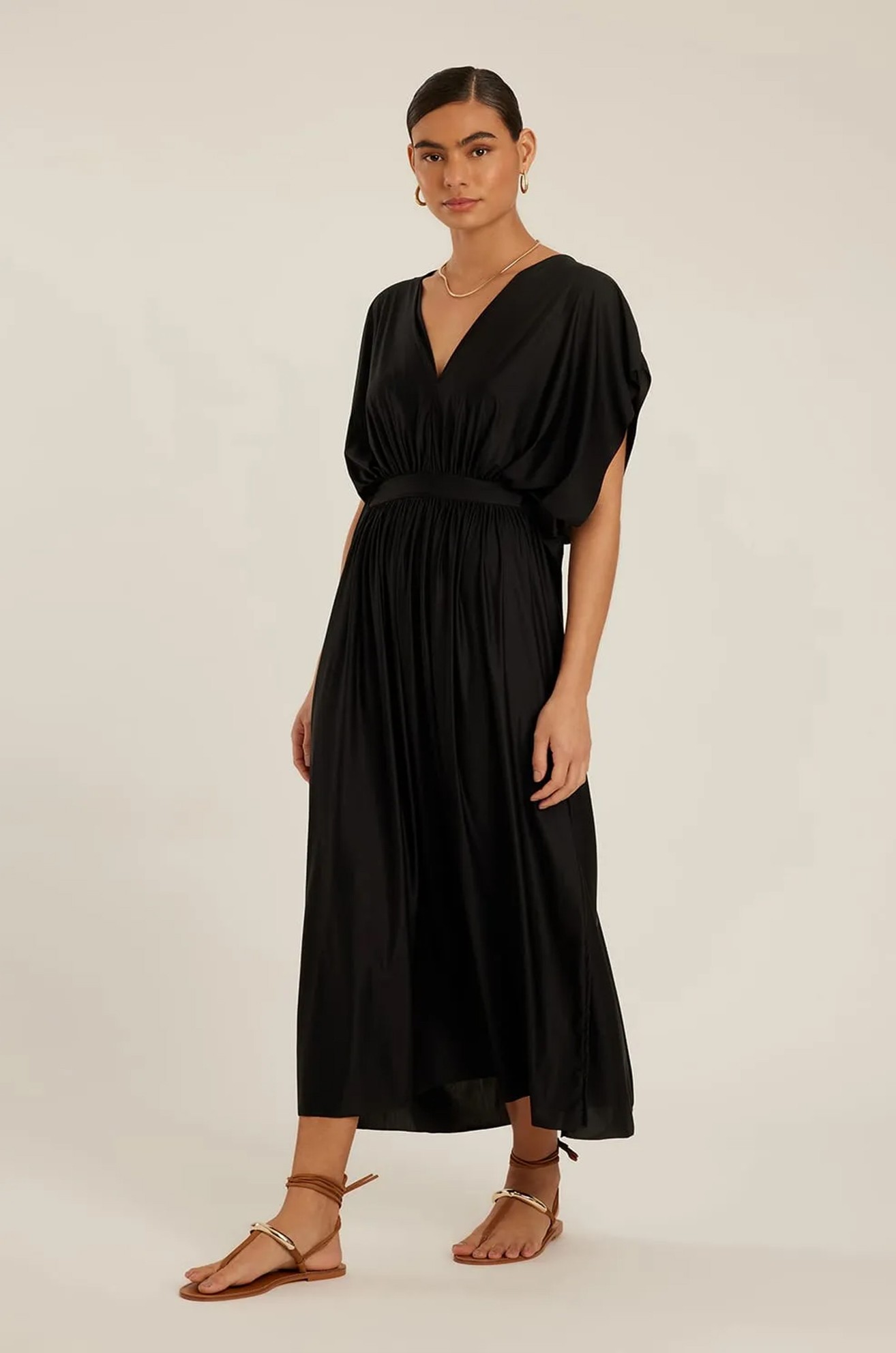 Saida Decote V Franzido Preto